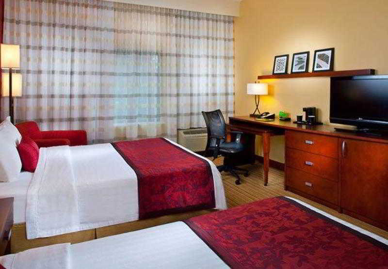 Courtyard By Marriott Covington / Mandeville Zewnętrze zdjęcie